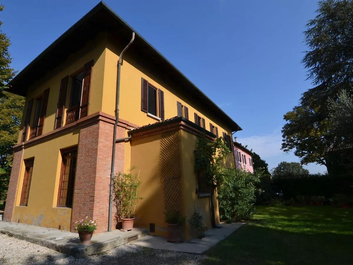 Belvilla By Oyo Villa La Commenda Sei Faenza Italy